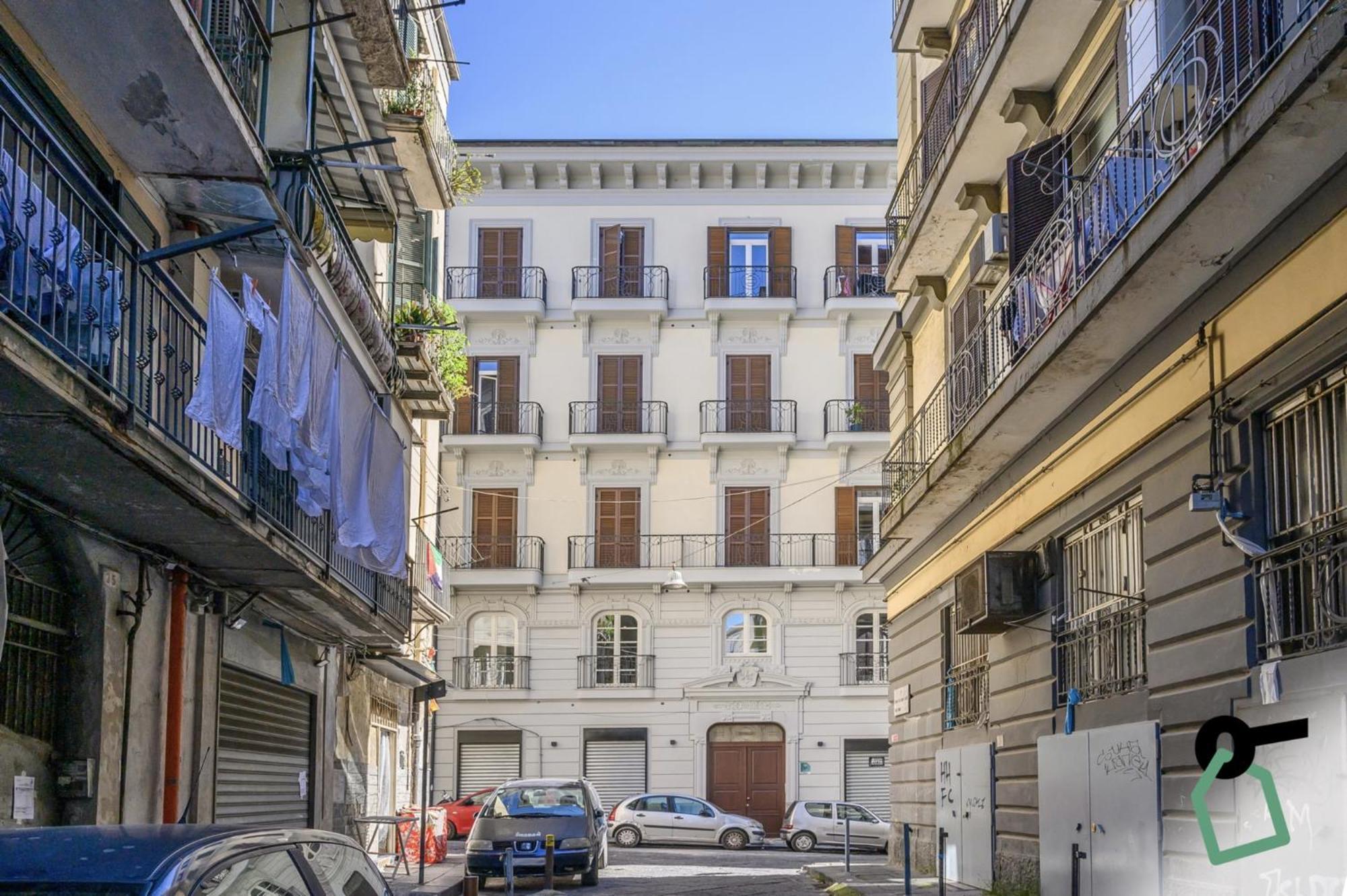 Hotiday Room Collection - Napoli Sant'Arcangelo Dış mekan fotoğraf